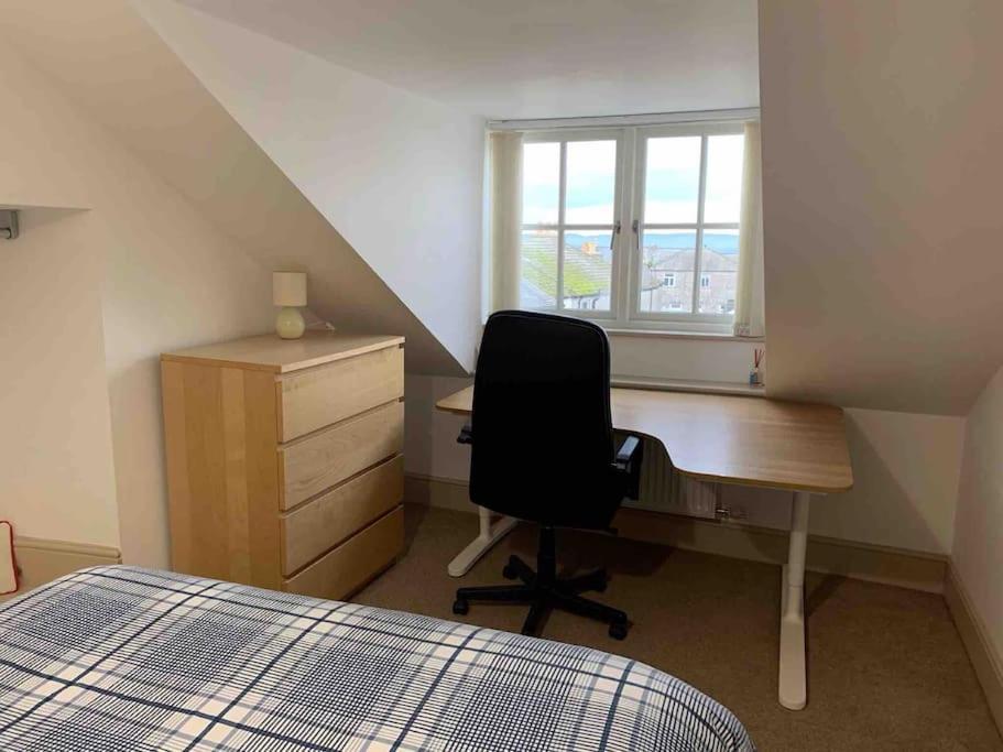 4 Bedroom House, Central Ulverston Buitenkant foto