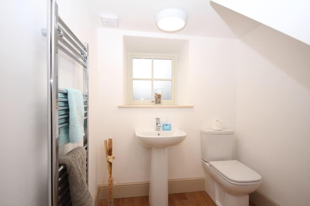4 Bedroom House, Central Ulverston Buitenkant foto