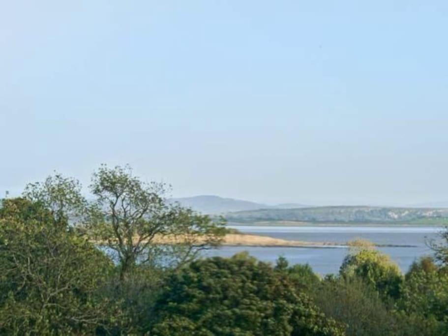 4 Bedroom House, Central Ulverston Buitenkant foto