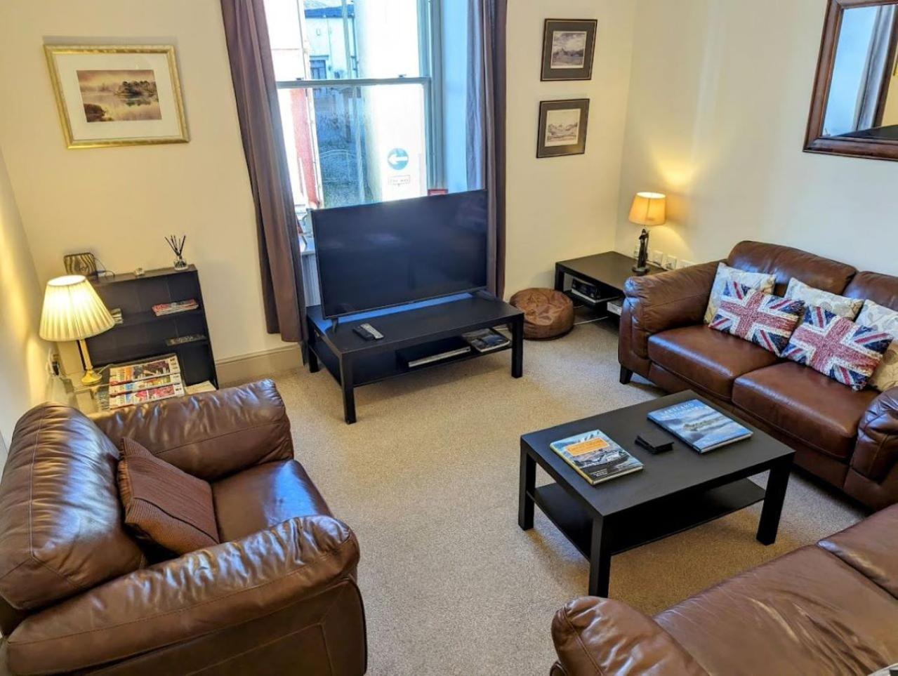 4 Bedroom House, Central Ulverston Buitenkant foto
